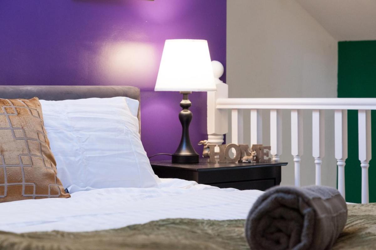Victorian Elegance At Kingscliffe, Sleeps 17 Manchester Exterior foto