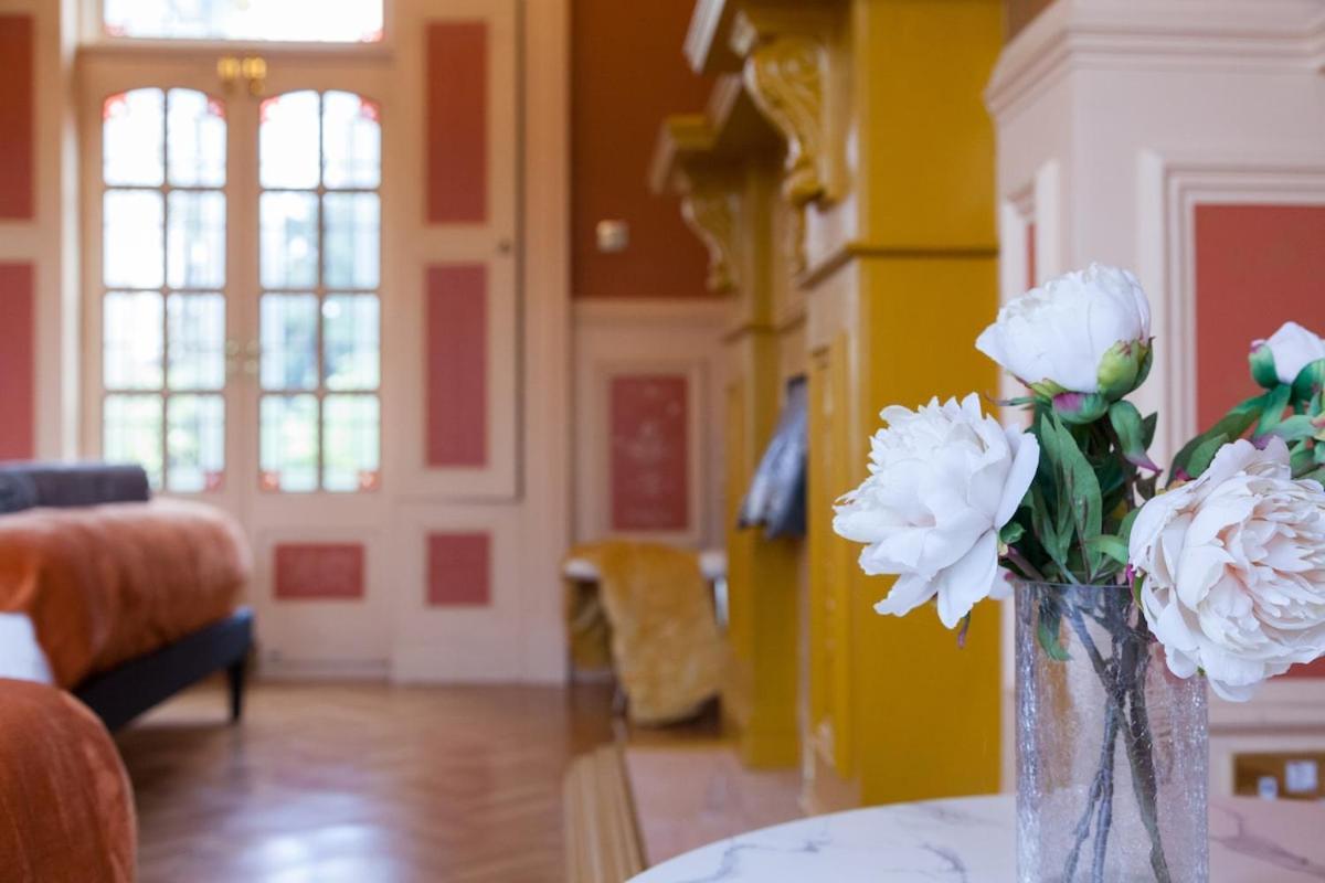 Victorian Elegance At Kingscliffe, Sleeps 17 Manchester Exterior foto